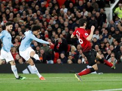 Leroy Sane memperbesar keunggulan City di menit ke-66. Gol datang lewat serangan balik. (Foto: Carl Recine/Reuters)