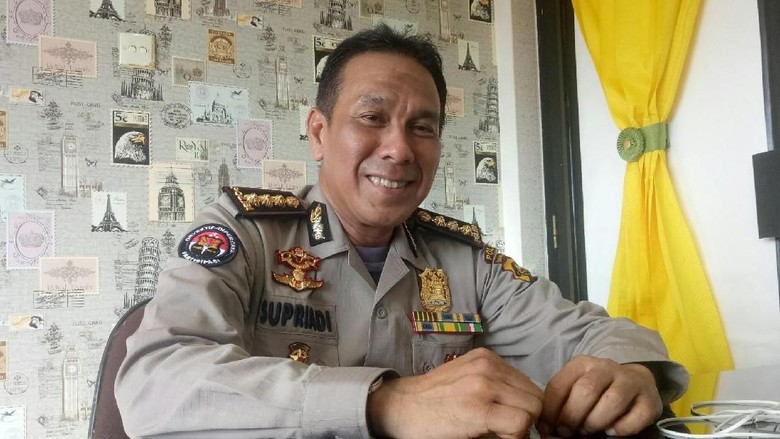 Polisi Masih Buru 1 Pelaku Pembunuhan Sopir Taksi Online di Palembang Polisi Masih Buru 1 Pelaku Pembunuhan Sopir Taksi Online di Palembang
