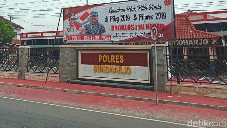 Berkas Kasus Caleg Gerindra Kampanye di Masjid Dilimpahkan ke Jaksa Berkas Kasus Caleg Gerindra Kampanye di Masjid Dilimpahkan ke Jaksa