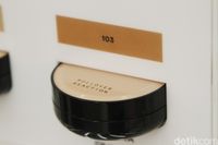 Cushion Rollover Reaction.