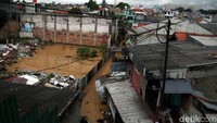 Begini kondisi di kawasan Rawajati, Kalibata, Jumat (26/4) sore.