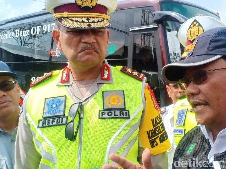 Polri Pastikan Jalur Ajibarang-Bumiayu Bisa Dilalui Saat Mudik Lebaran Polri Pastikan Jalur Ajibarang-Bumiayu Bisa Dilalui Saat Mudik Lebaran
