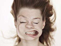 Aneh dan Kocak, Foto Portrait Angin Super Kencang