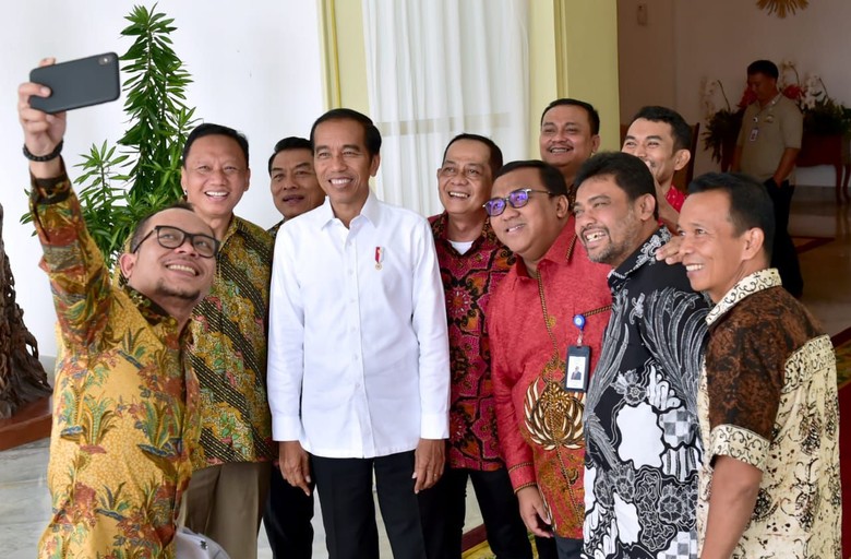 Said Iqbal Sebut Jokowi Setuju Revisi UU Upah Buruh, Menaker Siapkan Materi Said Iqbal Sebut Jokowi Setuju Revisi UU Upah Buruh, Menaker Siapkan Materi