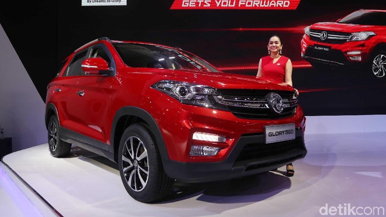 DFSK Glory 560 Foto: Pradita Utama DFSK Glory 560 Foto: Pradita Utama