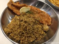 Nikmat! Fish and Chips dengan Paduan Nasi Kuning hingga Sambal Geprek