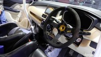 Dengan mengusung konsep AP4, perawatan mobil ini juga menjadi lebih terjangkau karena spare parts yang lebih mudah didapatkan dan juga dapat menggunakan spare parts dari peserta sesama pengguna AP4. 