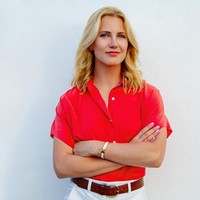 Alix Peabody suatu hari pingsan dan bangun di rumah sakit. Millennial itu pun menemukan jika dirinya punya penyakit serius yang menyerang bagian ovarium. Dokter mengatakan jika ia harus menjalani enam operasi dalam waktu 18 bulan. Foto: Instagram @alixpeabody