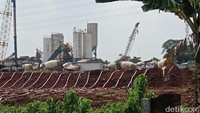 Dari Brigif hingga ke Sawangan sendiri akan dihubungkan dengan jalan tol sepanjang 6,3 km. Lalu, sudah sampai manakah pembangunan tol ini?