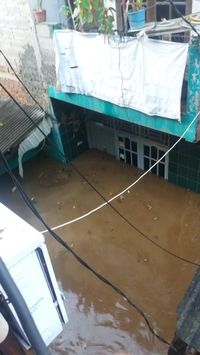 Banjir 2,5 Meter Rendam Rawajati, 1.325 Warga Terdampak 