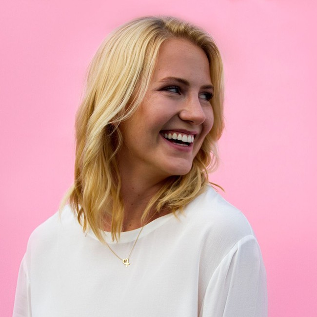 Tak hanya itu, dokter juga mengatakan jika Alix ingin punya anak ia harus membekukan sel telur. Biaya operasi dan membekukan sel telur tentu tak murah. Hal ini membuatnya sempat dilema. Foto: Instagram @alixpeabody