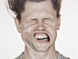 Aneh dan Kocak, Foto Portrait Angin Super Kencang