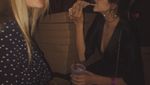 Pesona Kaia Gerber, Model Cantik Anak Cindy Crawford Saat Kulineran