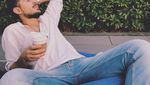 Pria Asal Turki yang Cium Ayu Ting Ting Ini Ternyata Penikmat Kopi