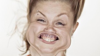 Fotografer dibalik karya berikut ini adalah Tadao Cern. Foto: Tadao Cern
