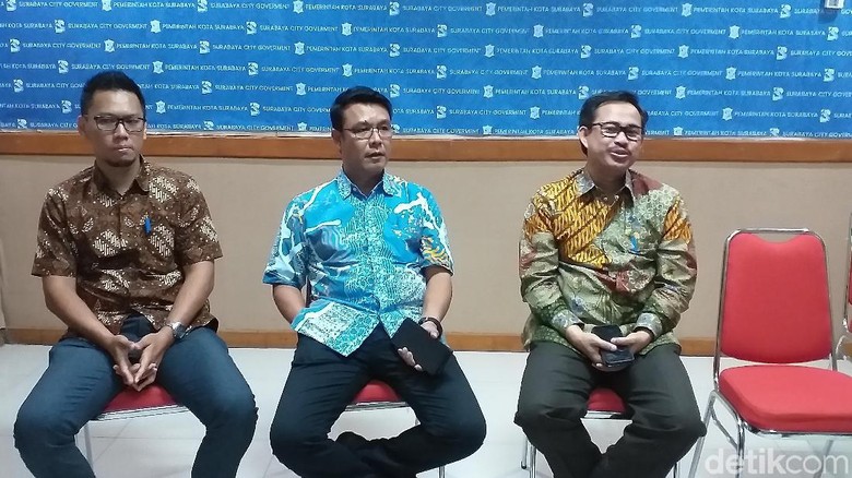 Dispendik Surabaya Siapkan Zonasi Agar Sekolah Anak Tak Jauh dari Rumah Dispendik Surabaya Siapkan Zonasi Agar Sekolah Anak Tak Jauh dari Rumah