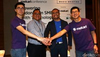 VP Retail Deposit Product & Solution Oki Daniar, Group Head Enterprise Product & Marketing XL Axiata Sharif Lukman Mahfoedz dan CEO Mekari Suwandi Soh, saat berbincang terkait penyelenggaraan Mekari Conference di Jakarta, Kamis (25/4/2019).