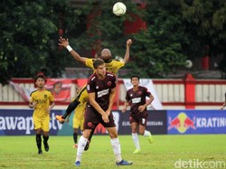 Menjelang akhir waktu normal, Bhayangkara bisa memperbesar keunggulannya atas PSM. Herman Dzumafo membawa timnya memimpn menjadi 4-2 lewat golnya pada menit ke-88.