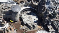 Taman yang dibangun dengan menelan dana sebesar US$ 1 miliar atau setara dengan Rp 14 triliun (kurs Rp 14.000) ini bernama Galaxy Edge. Foto: Dok. Boredpanda/Rugile