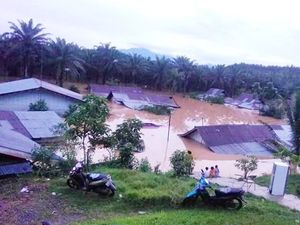Video Dahsyatnya Banjir Bengkulu Dilihat dari Udara