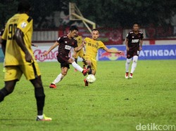Di babak kedua, PSM akhirnya mampu menyamakan skor menjadi 2-2. Zulham Zamrun merobek gawang Awan Setho, usai sepakan kaki kanannya menghujam deras ke pojok kanan gawang Bhayangkara di menit ke-64.