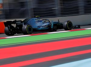 Bottas Rebut Pole di Kualifikasi GP Azerbaijan, Mercedes Start 1-2