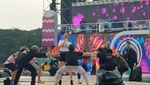 Mengintip Persiapan Panggung Jelang Konser Red Velvet
