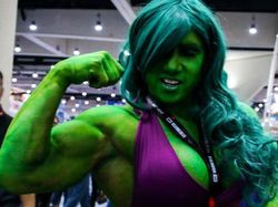 Kumpulan Cosplayer Seksi Perankan Karakter Marvel