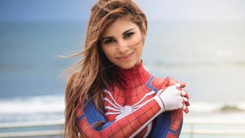 Spider Man, diperankan oleh cosplayer Melody karya fotografer Samuel Torres. (Foto: The Gamer)