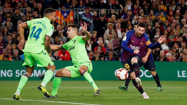 Lionel Messi cetak 10 gol di Liga Champions musim ini.