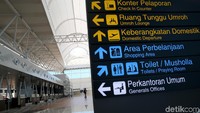 Bahkan, sanking sepinya penerbangan hanya beroperasi satu kali dalam seminggu.