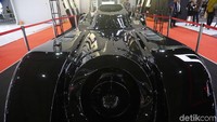 Replika Batmobile ini berbasis dari Chevrolet Corvette Stingray C3 tahun 1986.  Foto: Pradita Utama