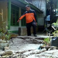 Pergerakan Tanah di Sukabumi, 150 Orang Bertahan di Tenda Darurat