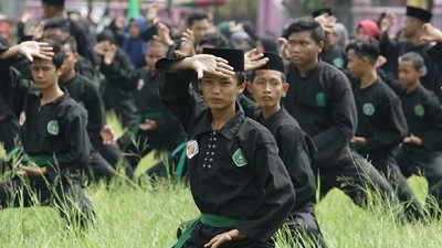 Begini Aksi Pagar Nusa Jaga Demokrasi