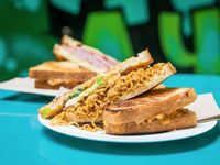 Sandwich Terbaik di Sydney Ini Dibuat dari Mie Instan Asal Indonesia
