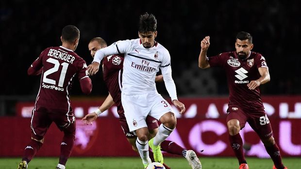 AC Milan bertekuk lutut di hadapan Torino.