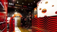 Sesuai namanya, bioskop ini akan memutar film porno. Bukan film porno biasa, tetapi yang 3 dimensi, plus ada sensasi sentuhan dan temperatur saat traveler nonton film (dok. 5D Porn)  