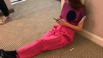 Gillan mengatakan dia tidak akan melepaskan karier aktingnya untuk kembali ke dunia model. Ia mengaku menikmati permodelan, tapi berakting selalu menjadi minat utama dan tujuannya. (Foto: Instagram/karengillanofficial)