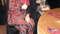 Ia juga pernah membagikan momen santap malam bersama Puan Maharani. Momen ini ia unggah pada 9 Februari lalu.  Foto: Instagram kusumaparamithawidya