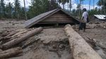 Banjir Bandang Timbun Ratusan Rumah di Sigi Sulteng