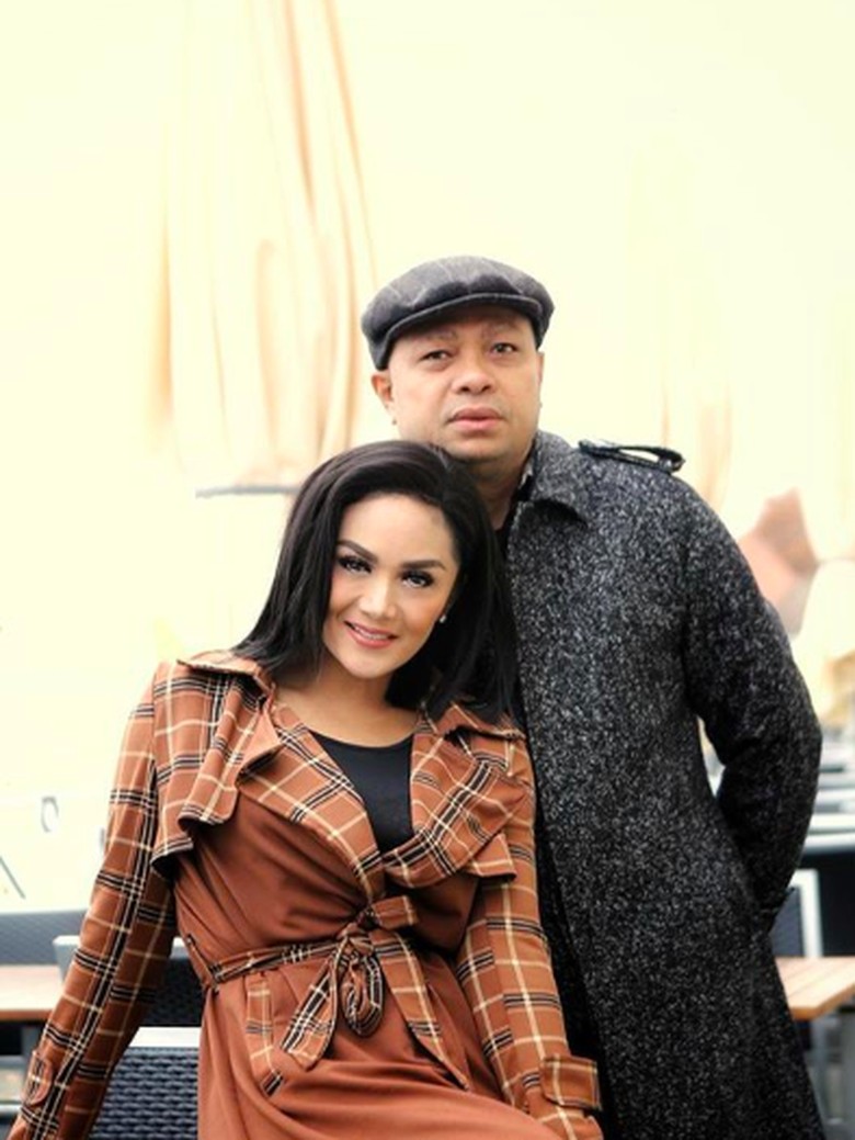Krisdayanti dan Raul Lemos Foto: Instagram @krisdayantilemos Krisdayanti dan Raul Lemos Foto: Instagram @krisdayantilemos
