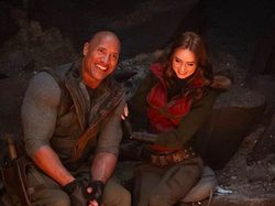 Kecantikan Pemeran Nebula Pukau Jutaan Netizen