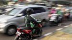 Nakal! Pemotor Nekat Lawan Arus Berjamaah