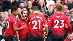 Fans Man United Gaungkan #GlazersOut di Lini Masa Fans Man United Gaungkan #GlazersOut di Lini Masa