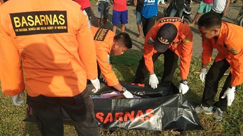 Kisah Pilu Ibu dan Bayinya Tewas Setelah Terjun dari Jembatan di Cilacap Kisah Pilu Ibu dan Bayinya Tewas Setelah Terjun dari Jembatan di Cilacap