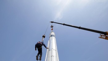 LinkSpace berharap bisa melakukan uji coba penuh pada paruh pertama 2020 dengan ketinggian sampai 100 kilometer. Kemudian menuju orbit pada tahun 2021. Foto: Reuters