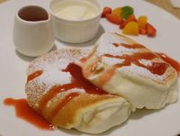 Sore-sore Paling Enak Ngemil Souffle Pancake yang Lembut Manis dan Instagenik