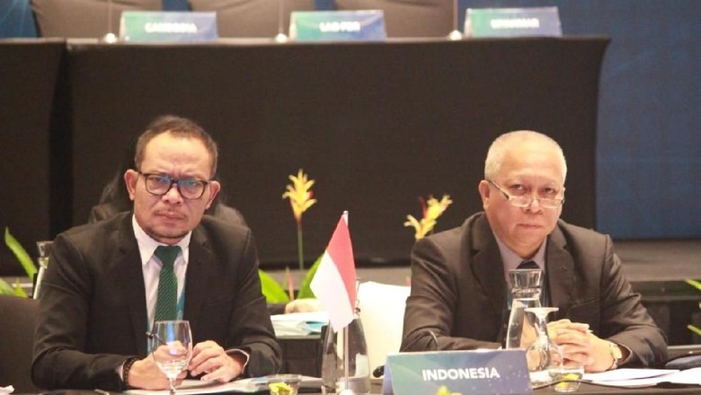 Menaker se-ASEAN Setujui 9 Langkah Antisipasi Future of Work Menaker se-ASEAN Setujui 9 Langkah Antisipasi Future of Work