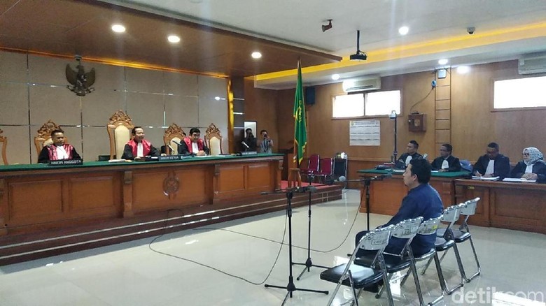 Peras Kepsek, Bupati Cianjur Minta DP 2 Persen Sebelum DAK Cair Peras Kepsek, Bupati Cianjur Minta DP 2 Persen Sebelum DAK Cair