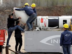 Keren! Startup China Bikin Roket Ulang Alik Mini